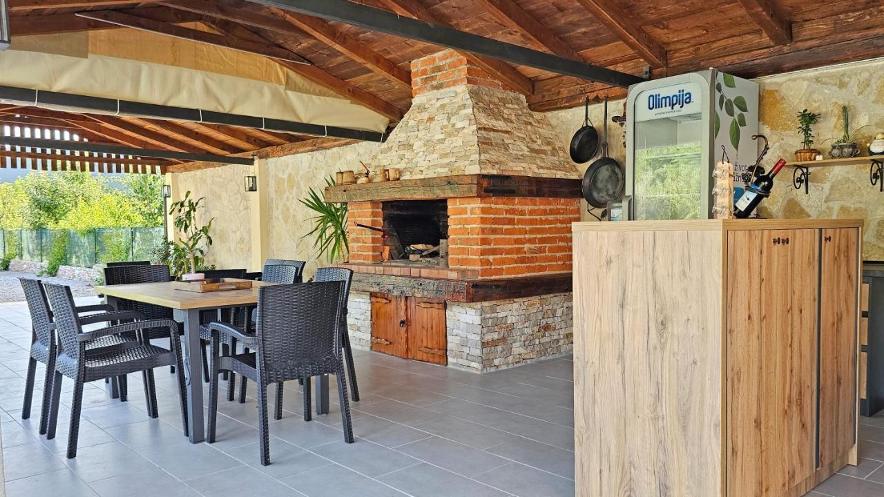 Natura With Private Pool * Mostar